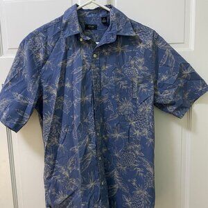 Men's Small Arrow Short Sleeve Button Up Shirt Blue Tropical Pineapple